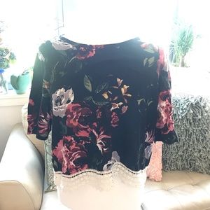 Abercrombie & Fitch Floral Tee